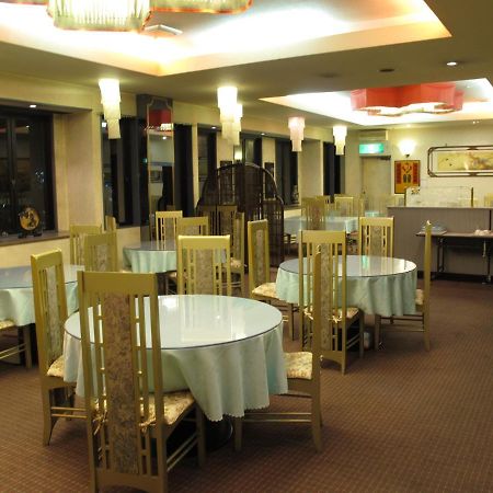 Hotel Platon Chikuma Bagian luar foto