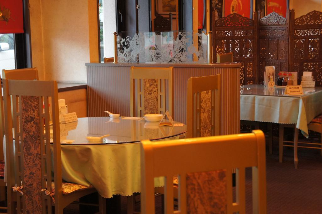 Hotel Platon Chikuma Bagian luar foto
