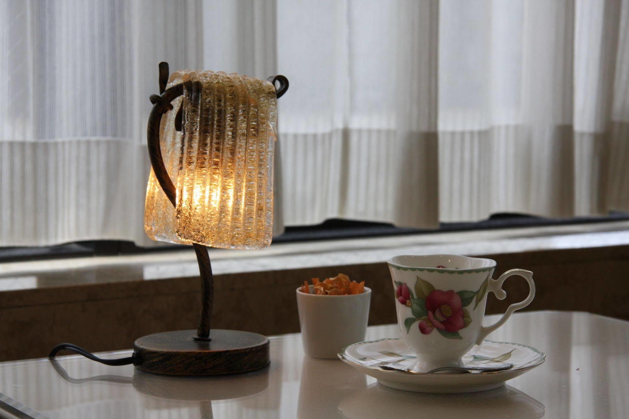 Hotel Platon Chikuma Bagian luar foto