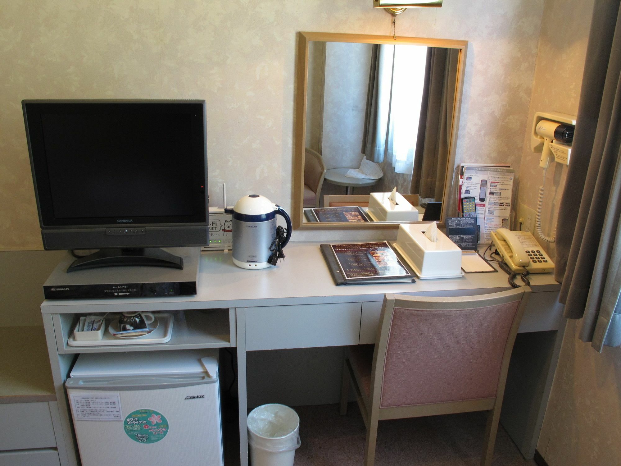 Hotel Platon Chikuma Bagian luar foto